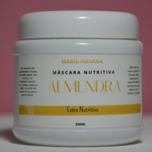 nutre profundamente cada hebra, dejando tu cabello suave, fuerte y radiante. Descubre el secreto para un cabello irresistible y saludable con nuestra línea de productos de nutrición de almendras.